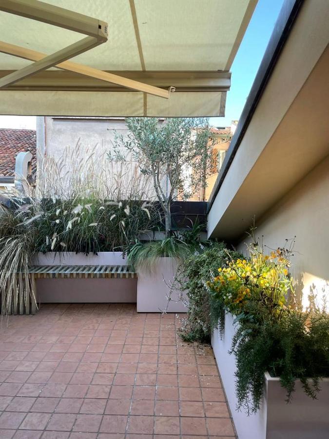La Terrazza Sull'Arena Apartment Verona Luaran gambar